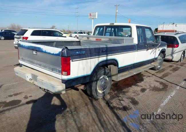 1FTHX25L3FKB17291: 44363621