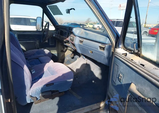 1FTHX25L3FKB17291: 44363621