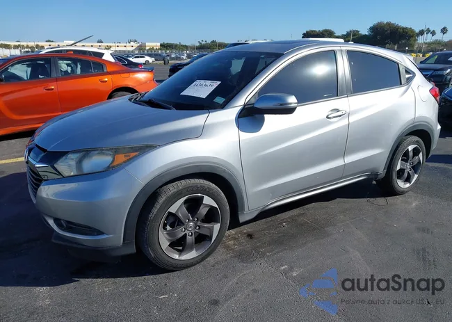 3CZRU5H58JG705872: 44363639