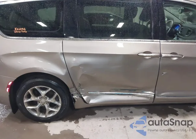 2C4RC1GG6JR140357: 44363671