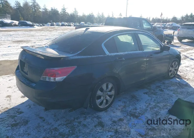 1HGCP26808A162705: 44363713