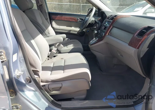 5J6RE3H3XBL002746: 44363731