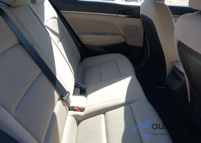 KMHD84LF3HU276562: 44363797