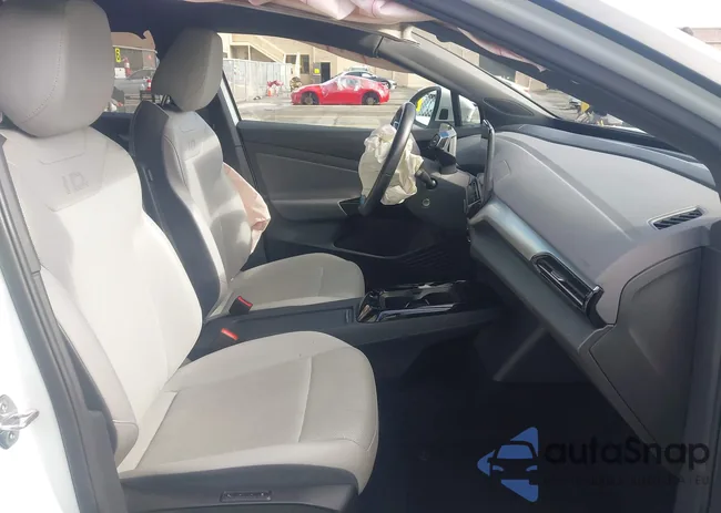 WVGTMPE26MP028401: 44363804