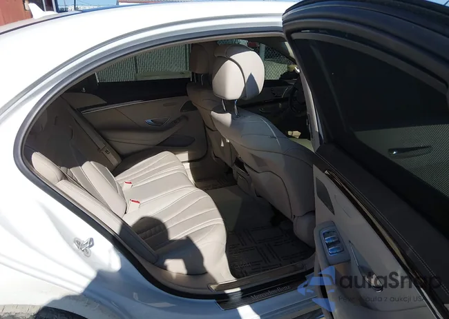 WDDUG8FB6GA266444: 44363832