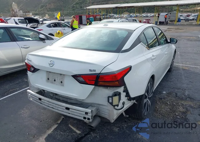 1N4BL4CV0KC159557: 44363841