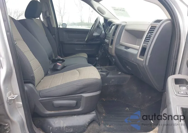 3C6UD5CL3CG293215: 44363848