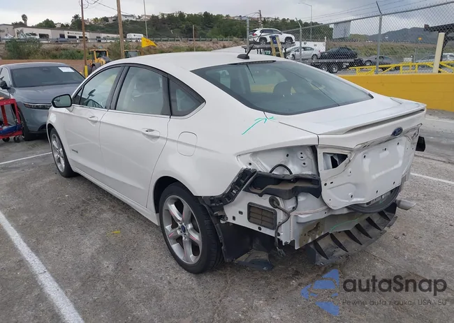 3FA6P0LUXER356571: 44363887