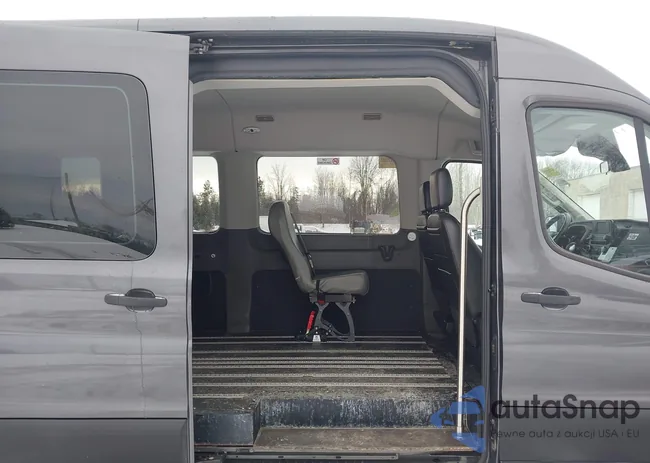 1FDAX2C87LKA63985: 44364982