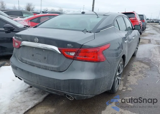 1N4AA6AP1HC374939: 44365053