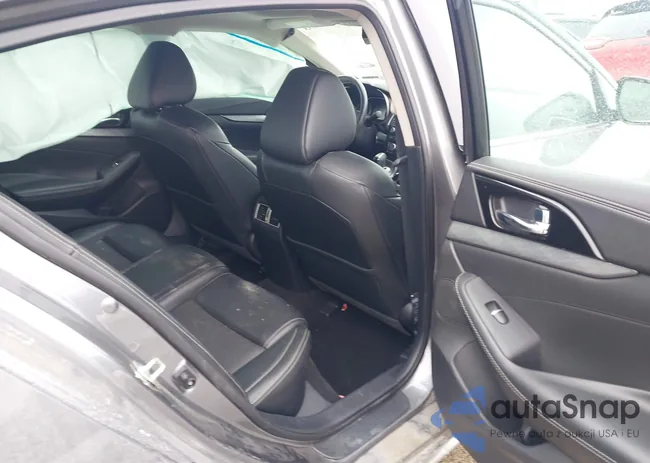 1N4AA6AP1HC374939: 44365053