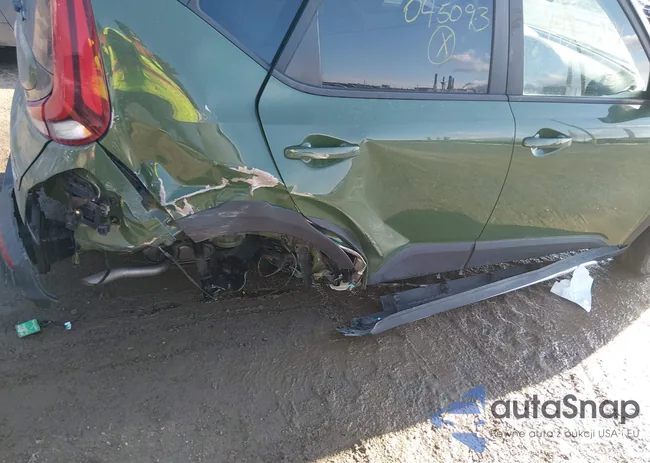 KNDJ23AU7L7045093: 44365294