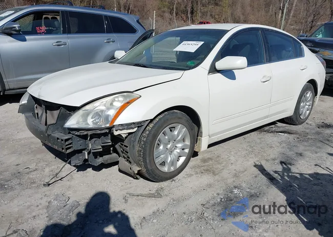 1N4AL2AP6BC107595: 44365295