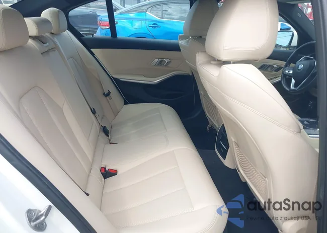 3MW5R1J06N8C27221: 44365314