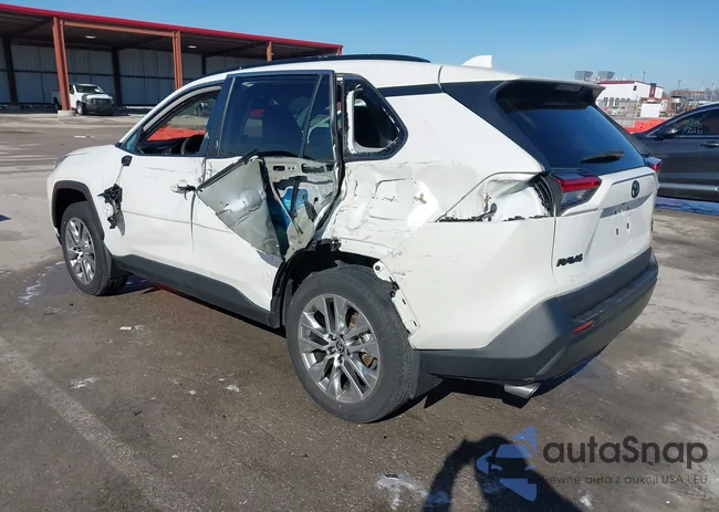 2T3A1RFV8NW268127: 44365315