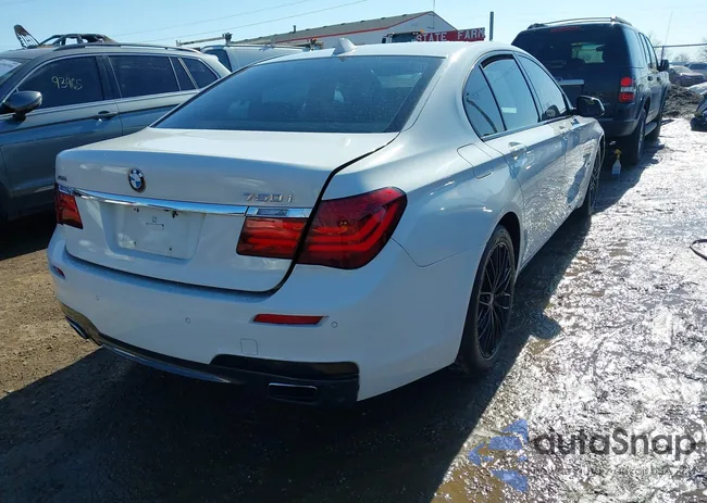 WBAYB6C58DD223812: 44365327