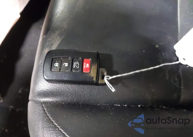 JTMDFREV4ED070593: 44365398