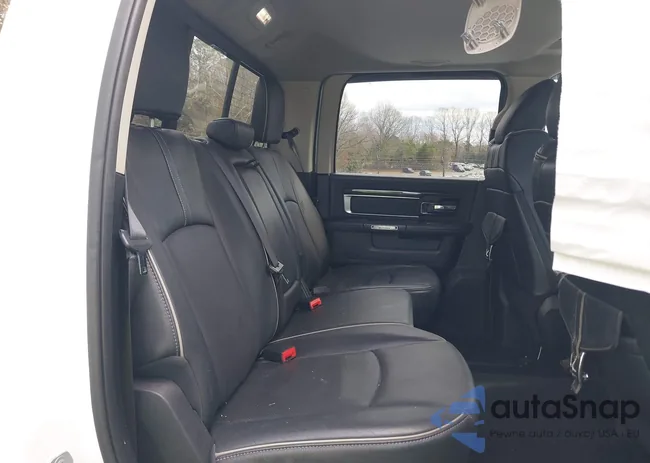 1C6RR7PT8FS527259: 44365469