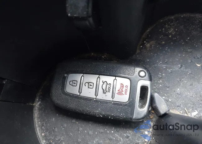 KMHGC4DD9DU253497: 44365489