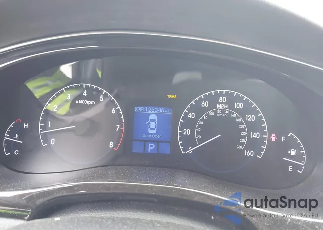 KMHGC4DD9DU253497: 44365489