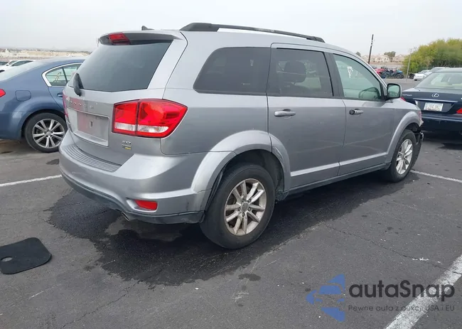 3C4PDCBG2HT590814: 44364595