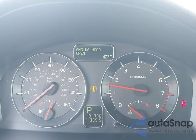 YV1MC67298J047885: 44364638