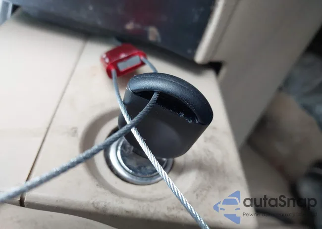 1FMFU17568LA21267: 44364668