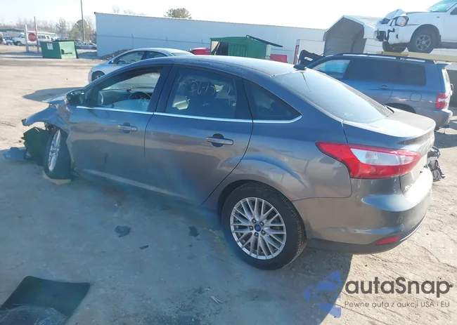 1FAHP3H20CL183835: 44364672