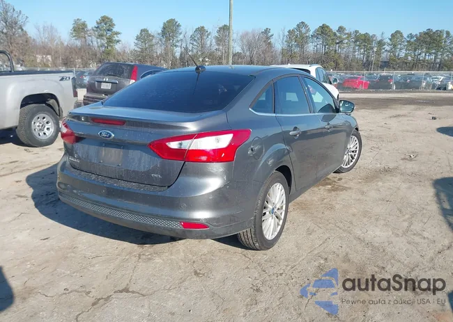 1FAHP3H20CL183835: 44364672