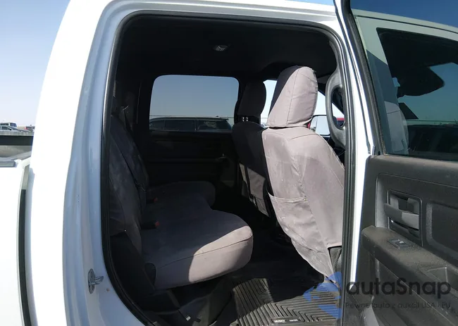 3C6UR5CJ1NG271989: 44364699