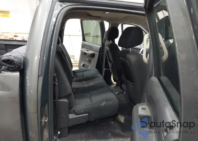 3GTP2UEA3BG107026: 44365915