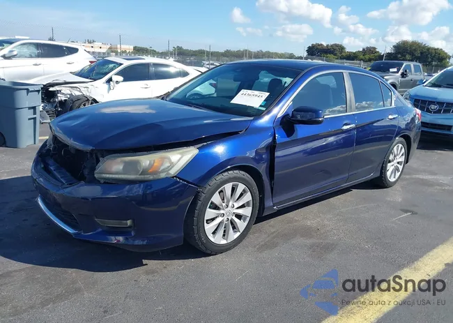 1HGCR2F8XDA032581: 44365945