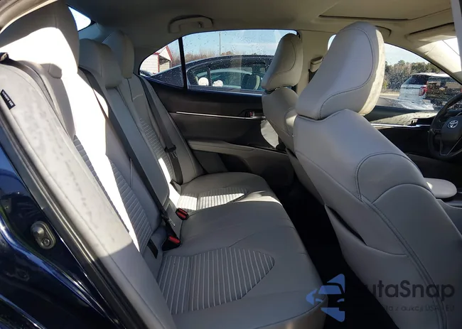 4T1S11AK5NU664625: 44366000