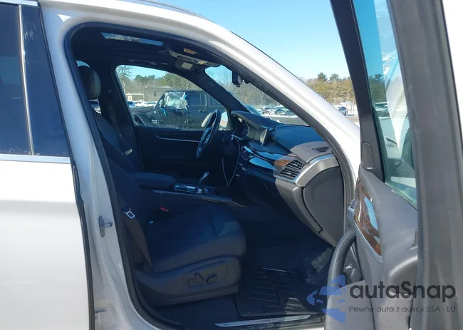 5UXKR0C50H0U54393: 44366018