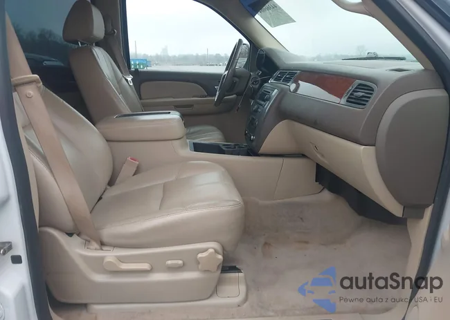 1GKFC13088R223367: 44366064