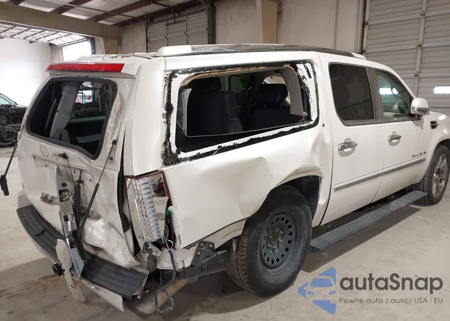 1GYUKJEF3AR208332: 44366104