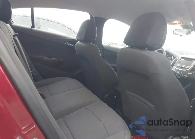 1G1BE5SM2J7239011: 44366129