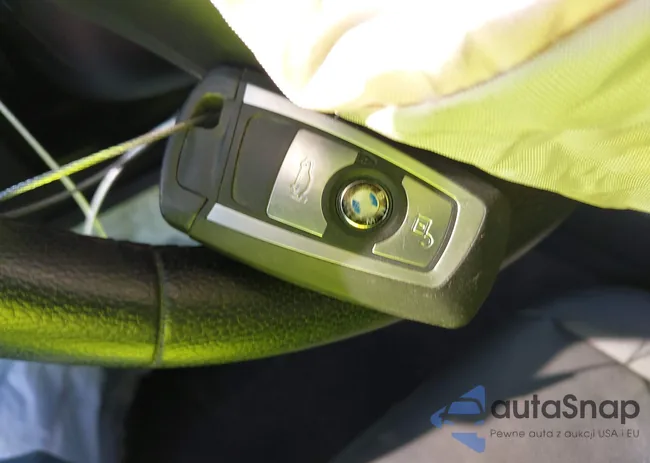 WBA3A5C59CF343533: 44366151