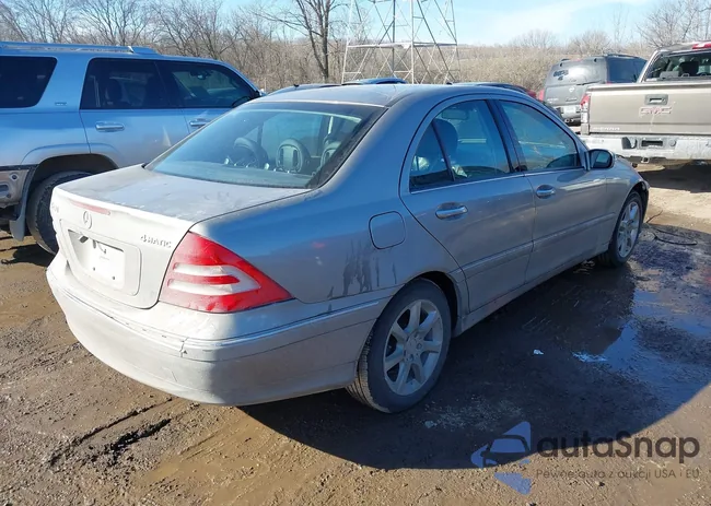 WDBRF92H37F898385: 44366154