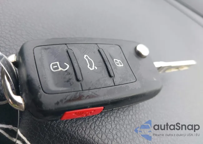 3VW2B7AJ0HM363956: 44366317