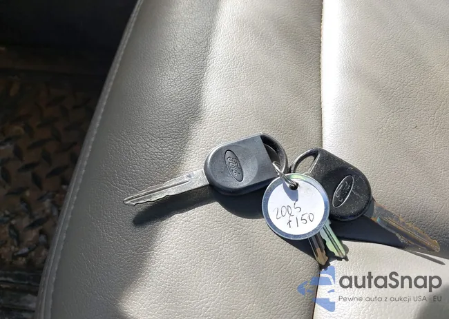 1FTPF12515NB86878: 44366363