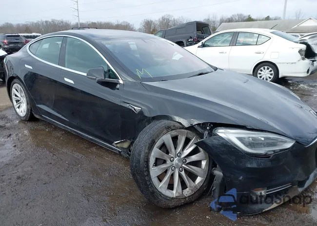 5YJSA1E2XJF295102: 44366375