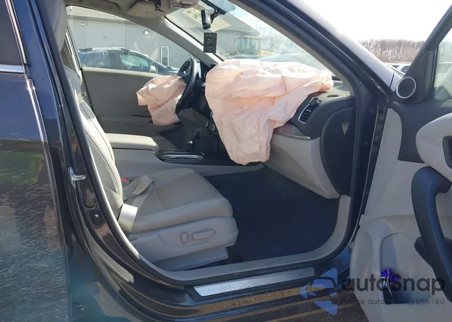 5J8TB3H52GL018521: 44366394