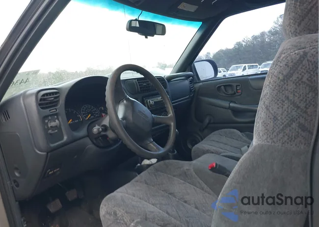 1GTCS1958Y8199629: 44366473