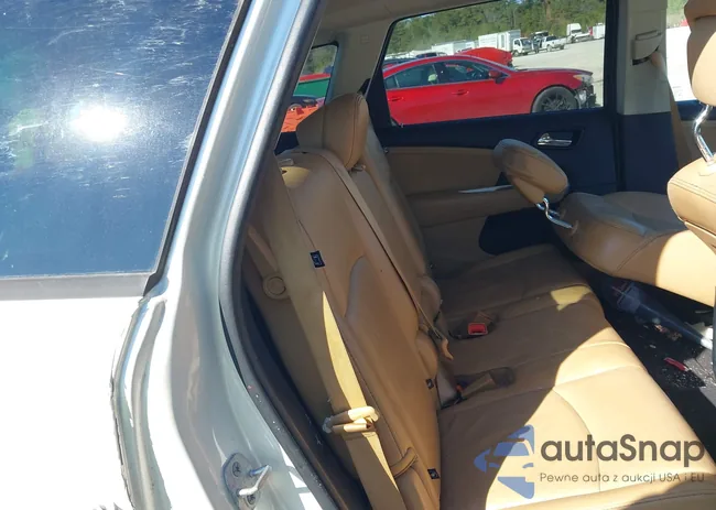 3C4PDCBG3ET219740: 44365601