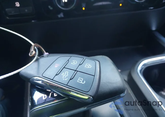 3GCUDFE83RG125218: 44365655