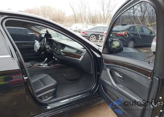 WBAXG5C50CDY28218: 44365703