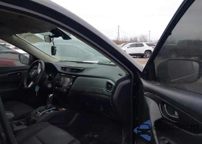 JN8AT2MT2KW261436: 44365742