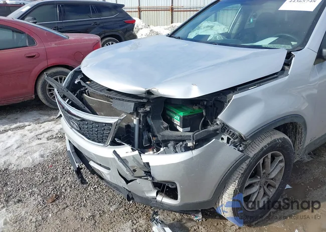 5XYKTCA63FG610952: 44365748