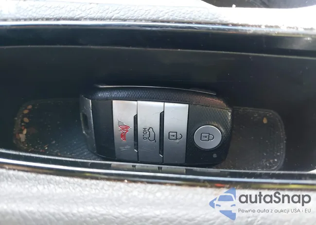 KNDCB3LC5H5049692: 44365819